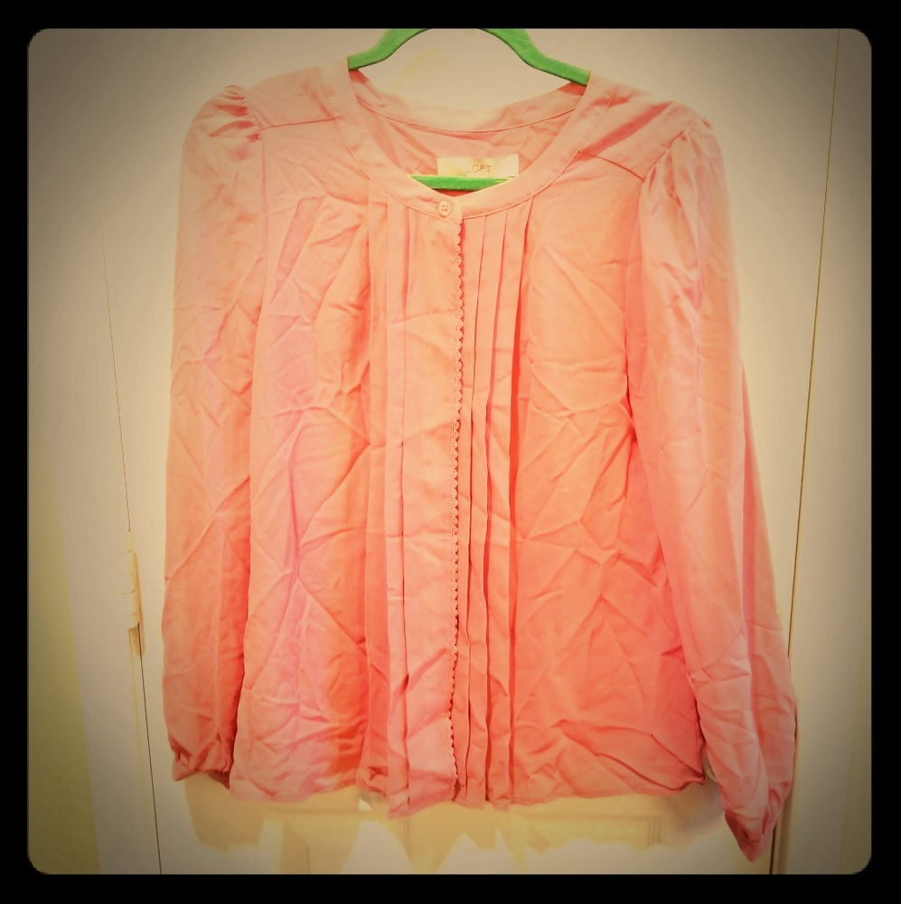 Gorgeous Ann Taylor LOFT Chiffon Top